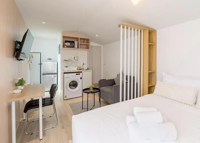 Apartment Cj Family Sukumvit36 Bts Thonglor Bangkok